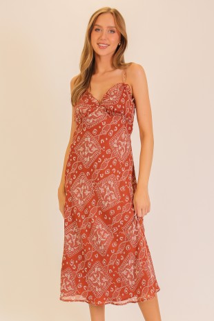 Lumiere Wholesale Products 15% Off - FashionGo Lumiere