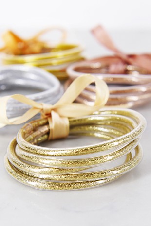MIA Accessories Wholesale Products 10% Off - FashionGo MIA Accessories
