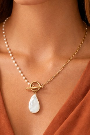 MIA Accessories Wholesale Products 10% Off - FashionGo MIA Accessories